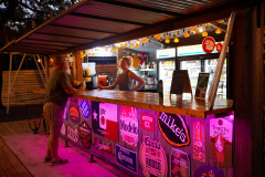 HelotesBeerGardenChamberAfterHours5R7A5215