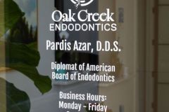 OakCreekEndodontics-RibbonCutting5R7A3810