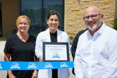 OakCreekEndodontics-RibbonCutting5R7A3833