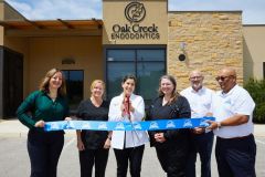 OakCreekEndodontics-RibbonCutting5R7A3842