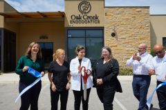OakCreekEndodontics-RibbonCutting5R7A3846