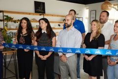 OleadaSalonandBoutiqueRibbonCutting5R7A4328