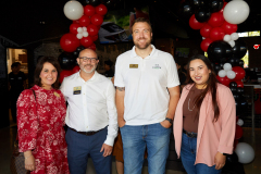 ParrysPizzeria-Culebra-RibbonCutting5R7A2980