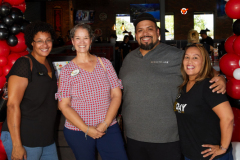 ParrysPizzeria-Culebra-RibbonCutting5R7A3022