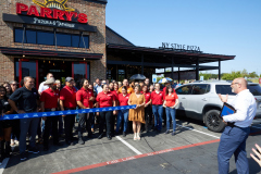 ParrysPizzeria-Culebra-RibbonCutting5R7A3038