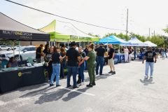 RibbonCutting-RealtyONEGroupEmerald5R7A6125