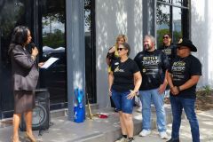 RibbonCutting-RealtyONEGroupEmerald5R7A6192
