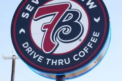 7BrewDrive-ThruCoffeeRibbonCutting5R7A7831