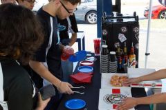 7BrewDrive-ThruCoffeeRibbonCutting5R7A7854