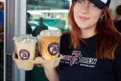 7BrewDrive-ThruCoffeeRibbonCutting5R7A8081