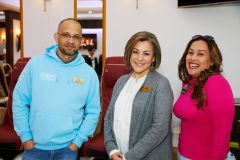 2ndAnniversaryRibbonCuttingDLanoNailBar5R7A6497
