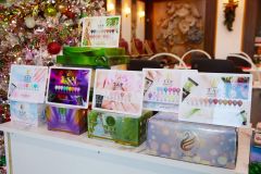 2ndAnniversaryRibbonCuttingDLanoNailBar5R7A6516