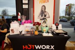Hotwroxribboncutting5R7A8616