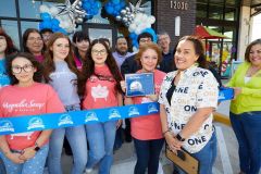 MagnoliaSoap-BathRibbonCutting5R7A3415