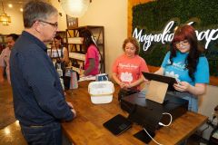 MagnoliaSoap-BathRibbonCutting5R7A3464