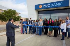PNCBankRibbonCutting5R7A3550