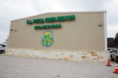 S.A.TotalTreeServiceRibbonCutting5R7A7392