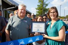 RibbonCuttingforSlimChicken5R7A2686