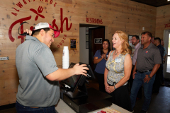 RibbonCuttingforSlimChicken5R7A2700