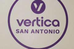 VerticaFitnessSARibbonCutting5R7A6765
