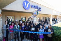 VerticaFitnessSARibbonCutting5R7A6838