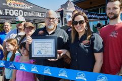 RibbonCuttingLonestarBarbequeProShop5R7A9902