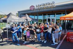 RibbonCuttingLonestarBarbequeProShop5R7A9916