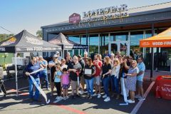 RibbonCuttingLonestarBarbequeProShop5R7A9917