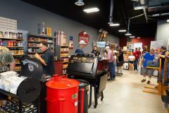 RibbonCuttingLonestarBarbequeProShop5R7A9972